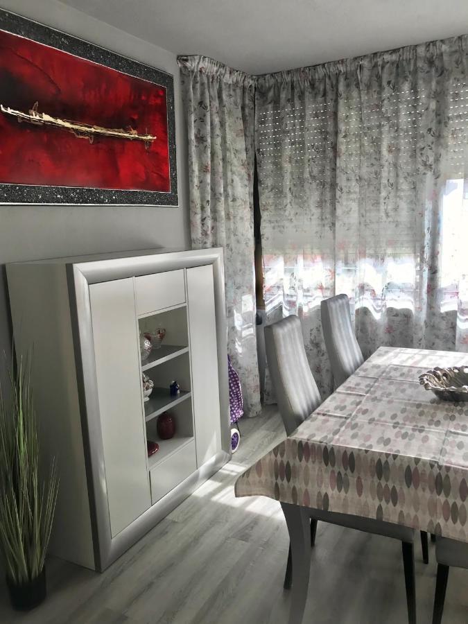 Appartement Recien Reformado Cerca De La Playa Con Dos Piscinas Y Pista De Tenis. *